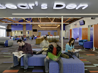 Phoenix College, Hannelly Student Center